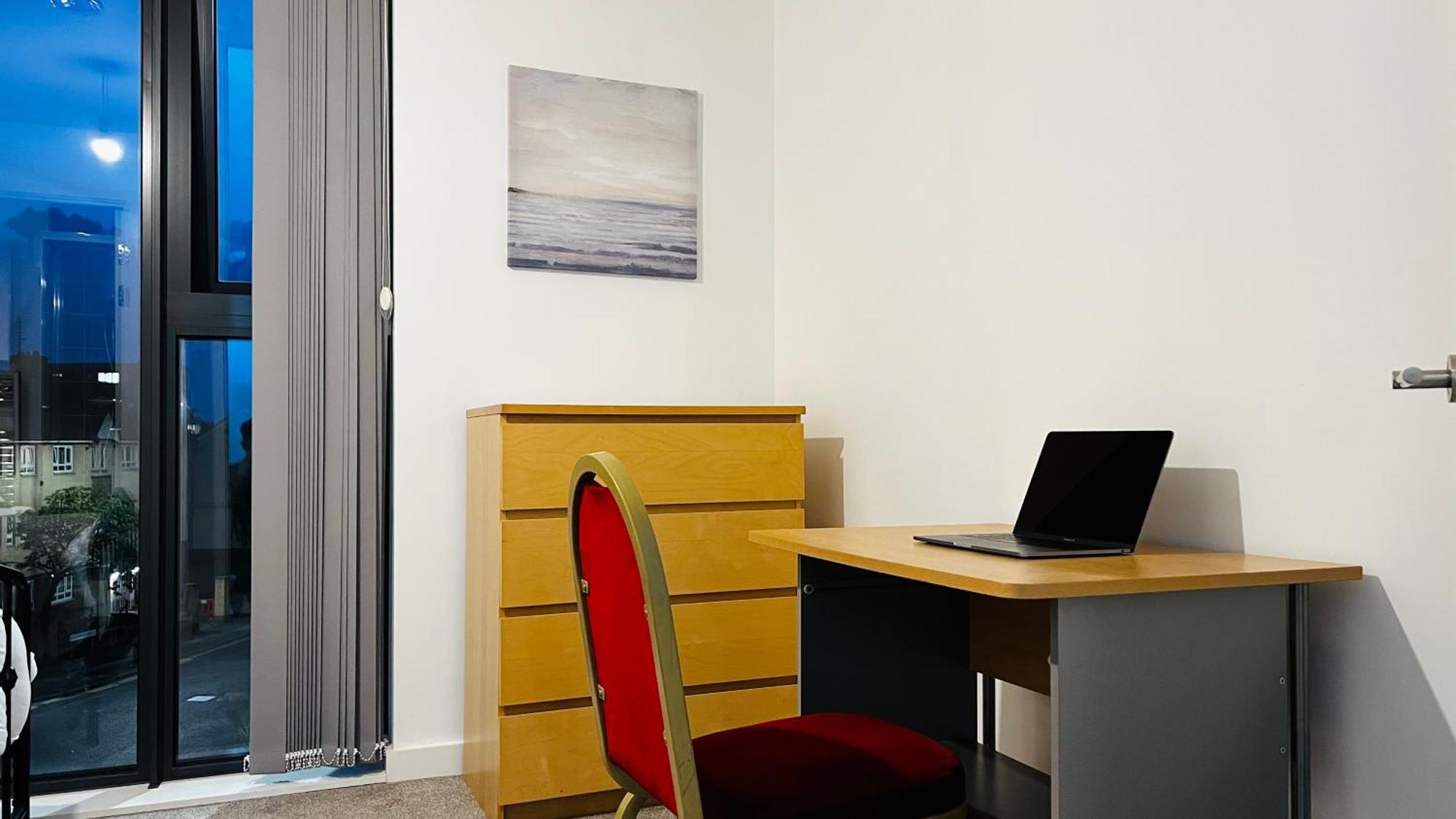 Last-Minute Specials L Book It Now L Sleeps Up To 4 L 2 Bed 2 Bath - Gym - Prime Birmingham Location L Jvt Short Lets Εξωτερικό φωτογραφία