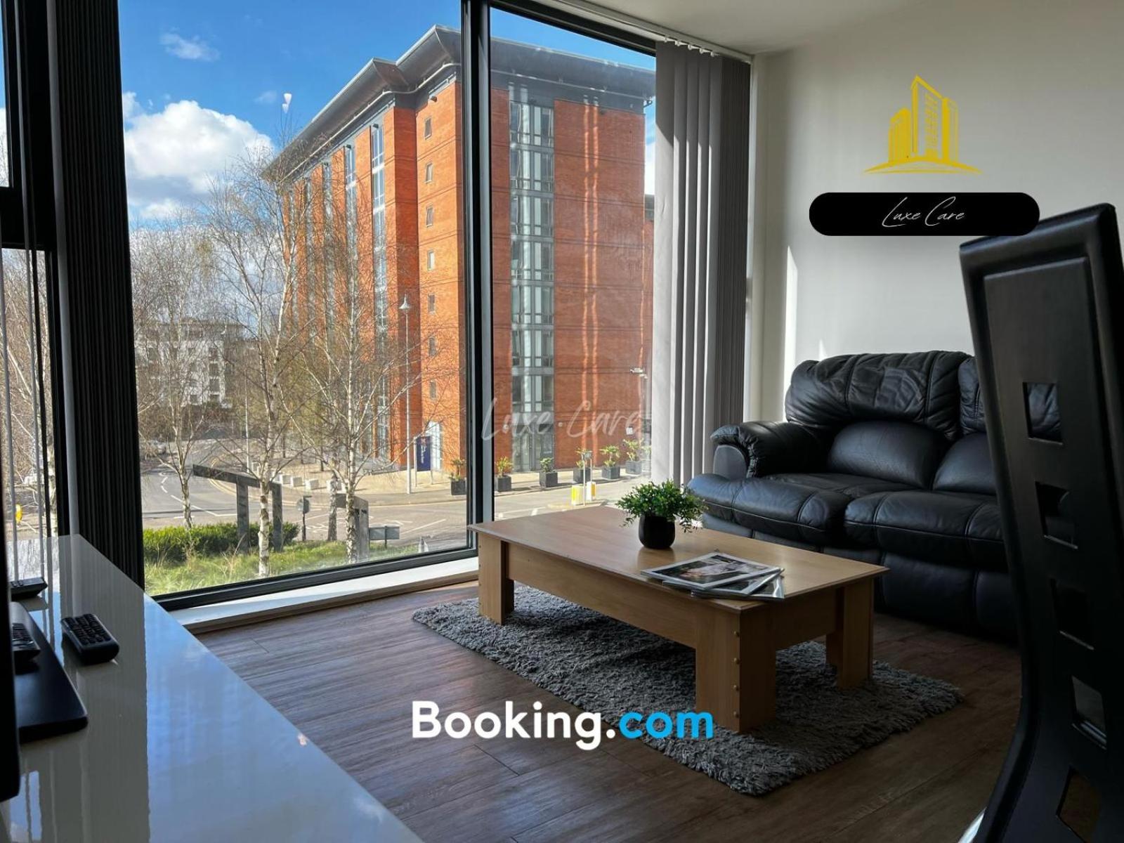 Last-Minute Specials L Book It Now L Sleeps Up To 4 L 2 Bed 2 Bath - Gym - Prime Birmingham Location L Jvt Short Lets Εξωτερικό φωτογραφία